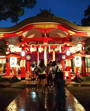 生島神社夏祭り　2016年夜の境内